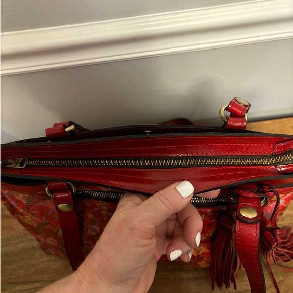 Patricia Nash floral satchel - Picture 3 of 11